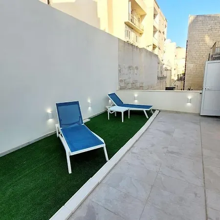 Vakantiehuis Traditional&unique House *