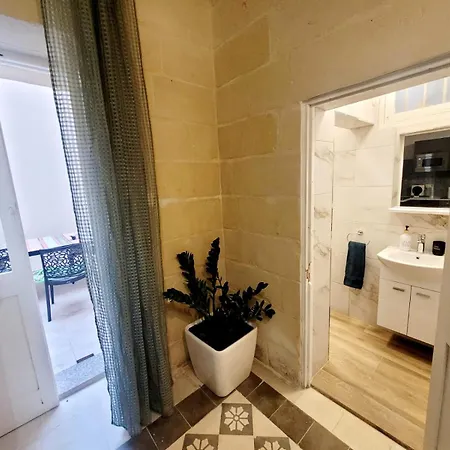 Traditional&unique House * Sliema