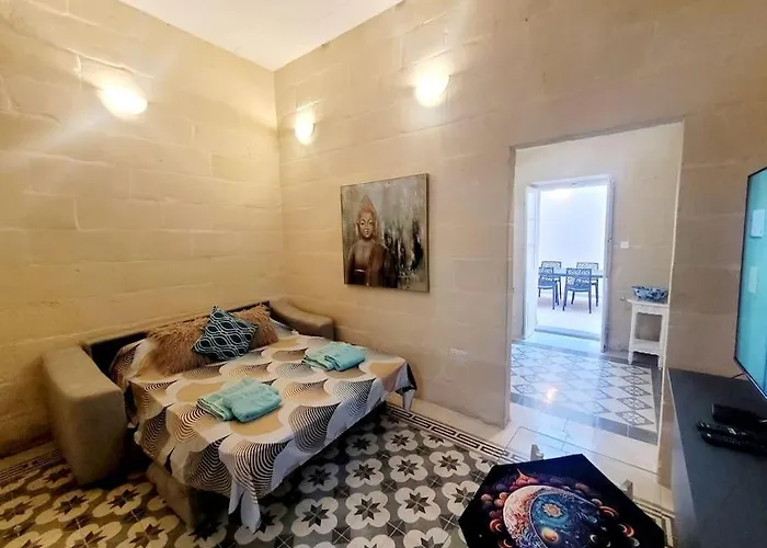 Traditional&unique House Sliema