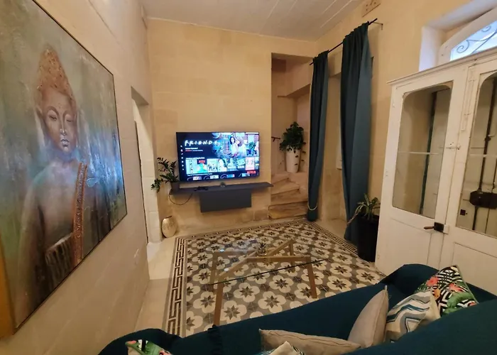 Vakantiehuis Traditional&unique House *