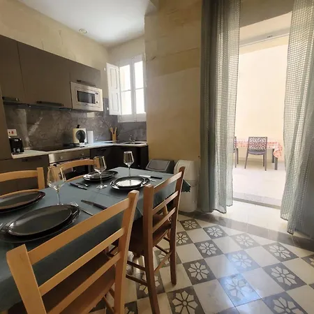 בית נופש Traditional&unique House *